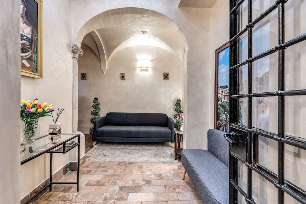 Boutique Relais Barozzi 61/68