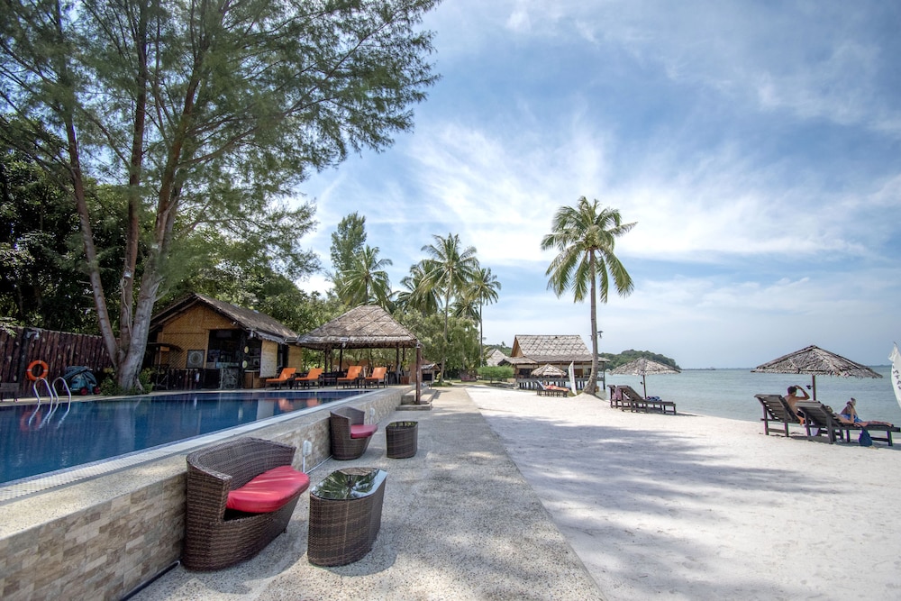 Bintan SpaVilla Beach Resort 44/50