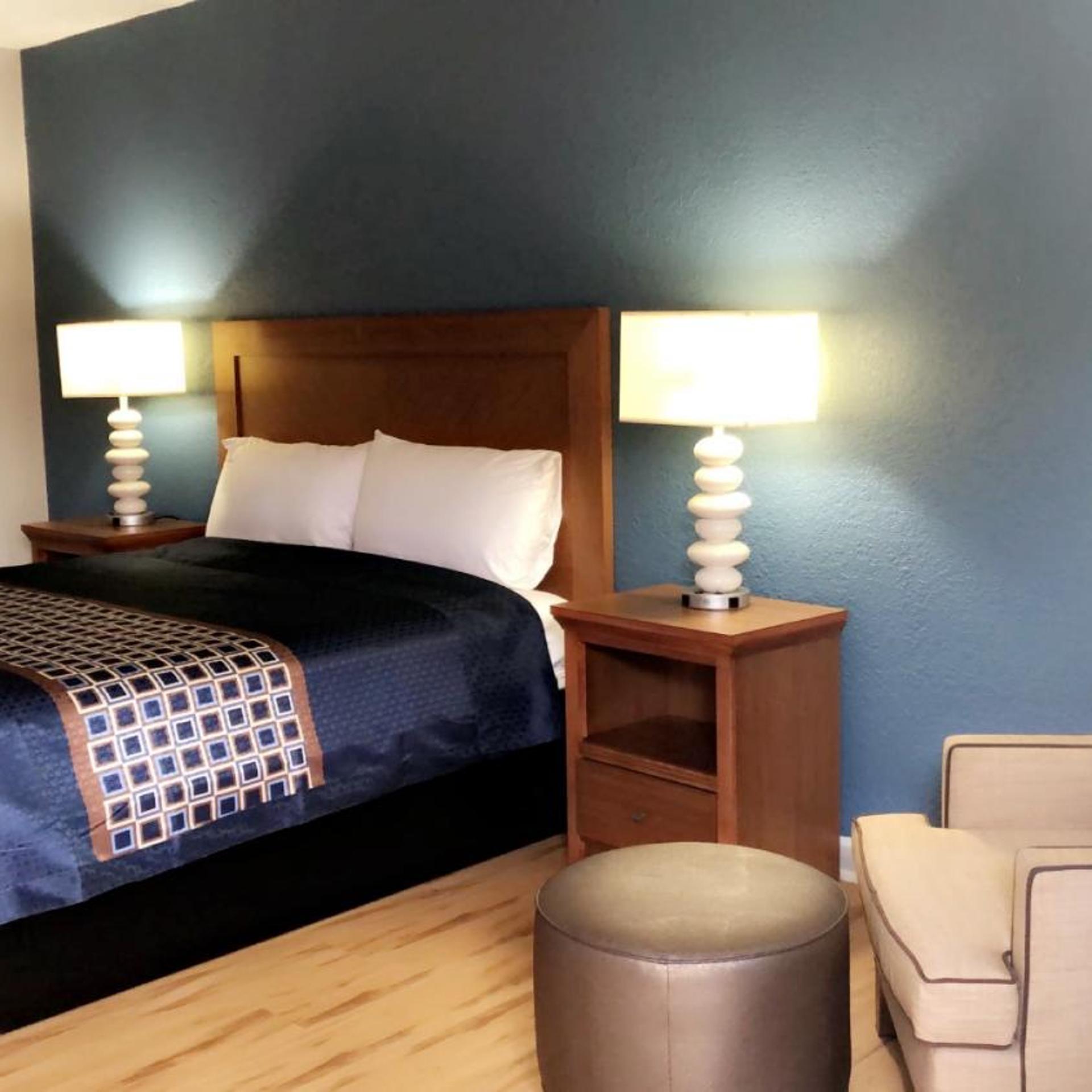 Relax Inn Savannah 6/19