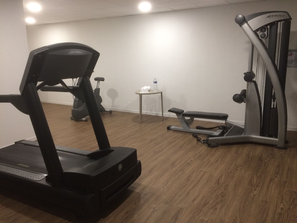 Ibis Budget Bordeaux Lormont 34/45