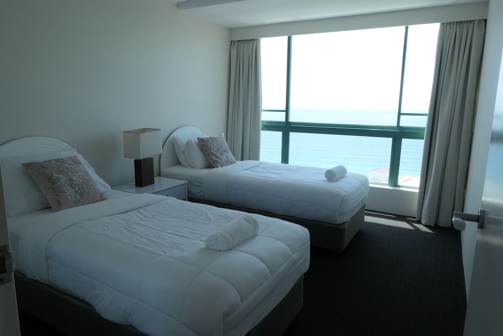 Mantra Crown Towers Surfers Paradise 41/95