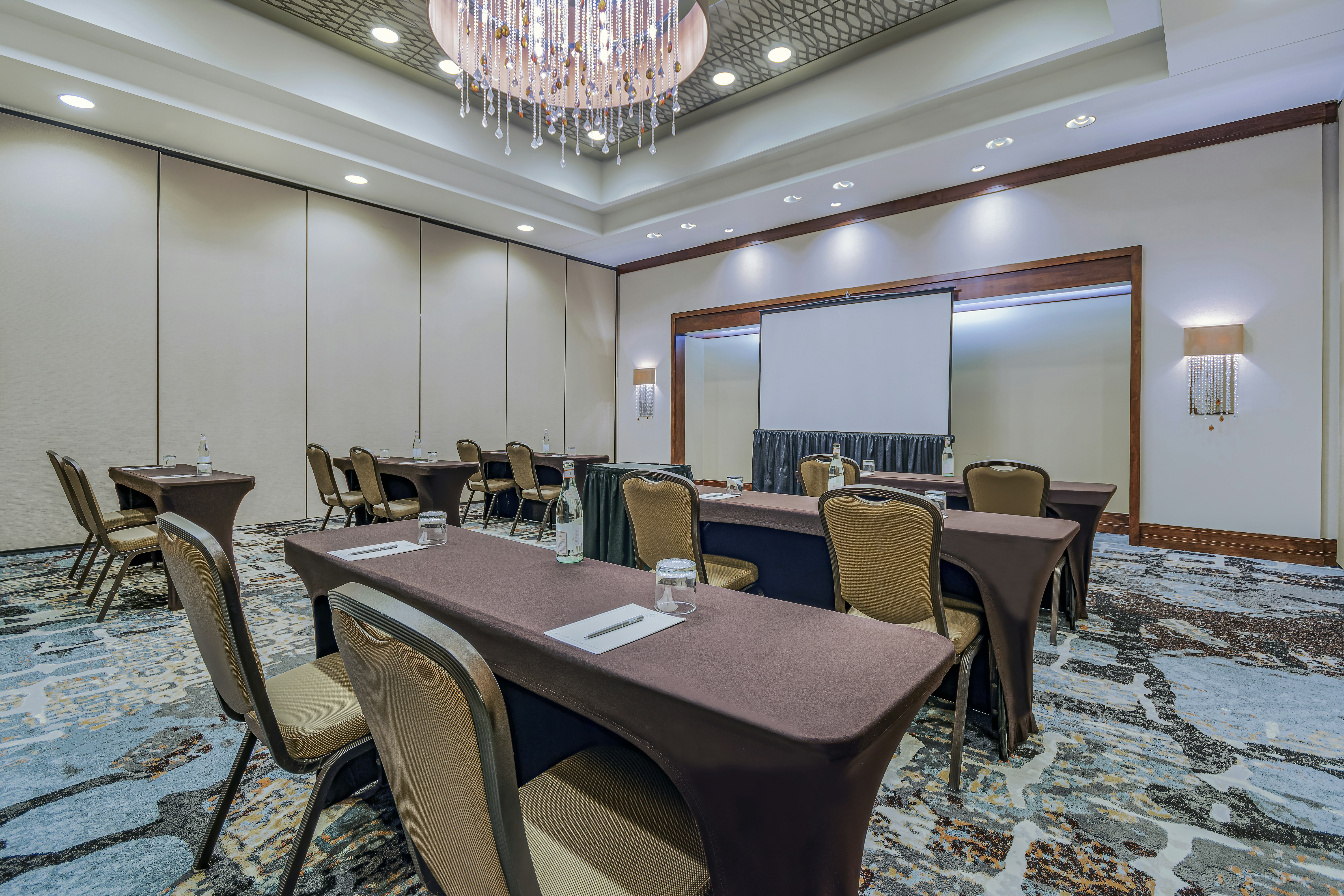 Embassy Suites by Hilton Houston Downtown 62/71