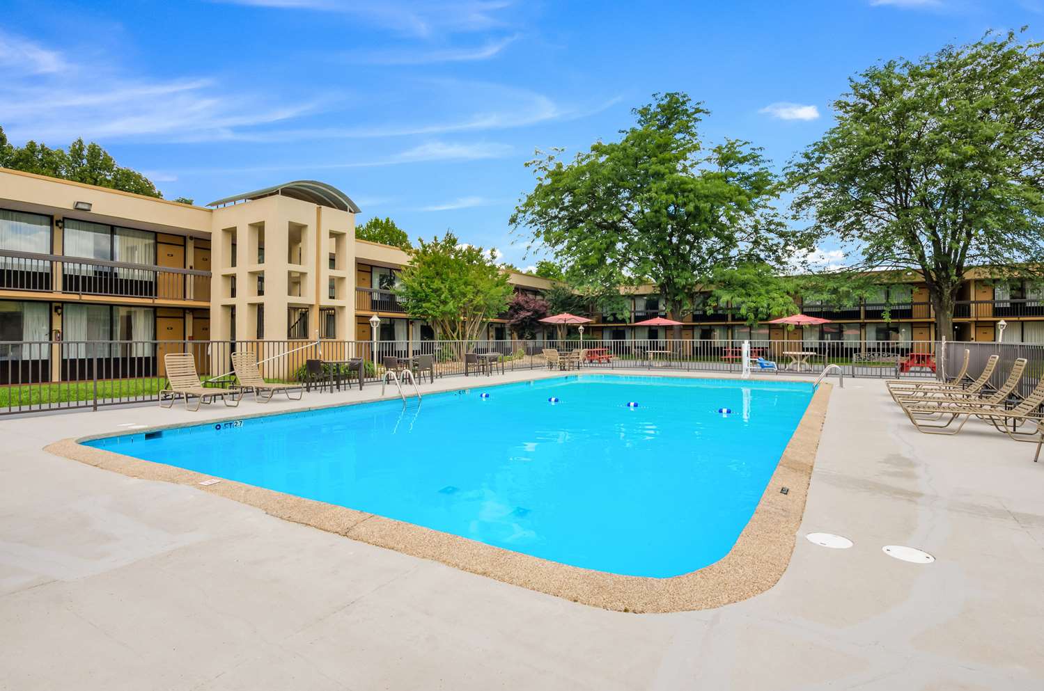 Quality Inn Roanoke Airport 22/23