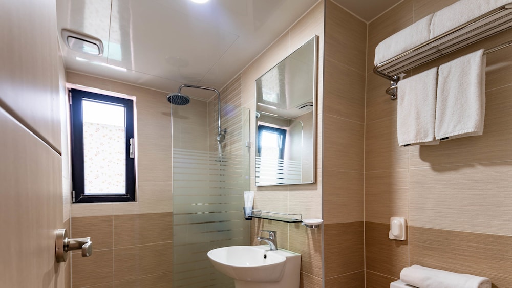 Haema Hotel 34/61