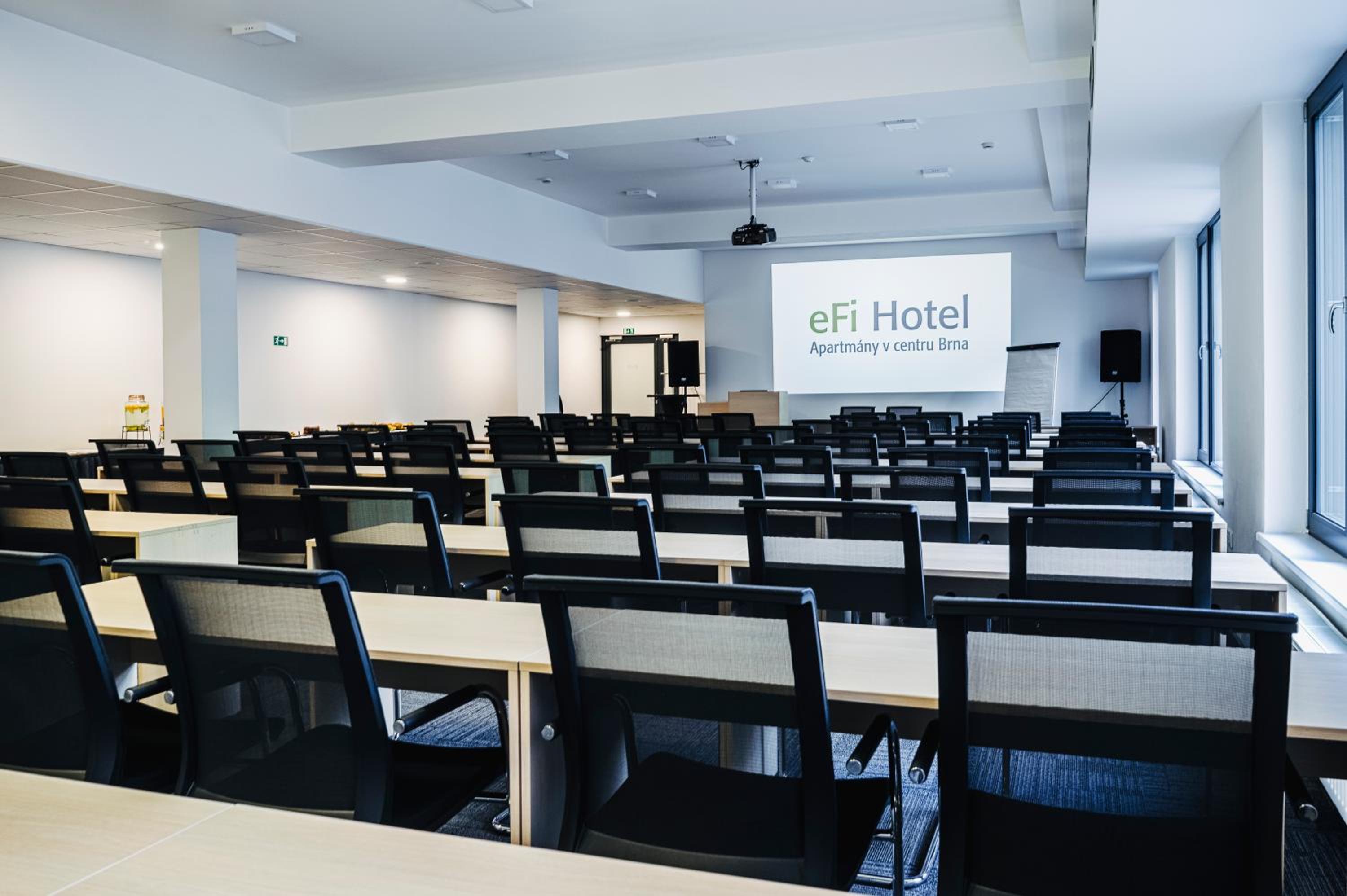eFi Palace Hotel 24/31