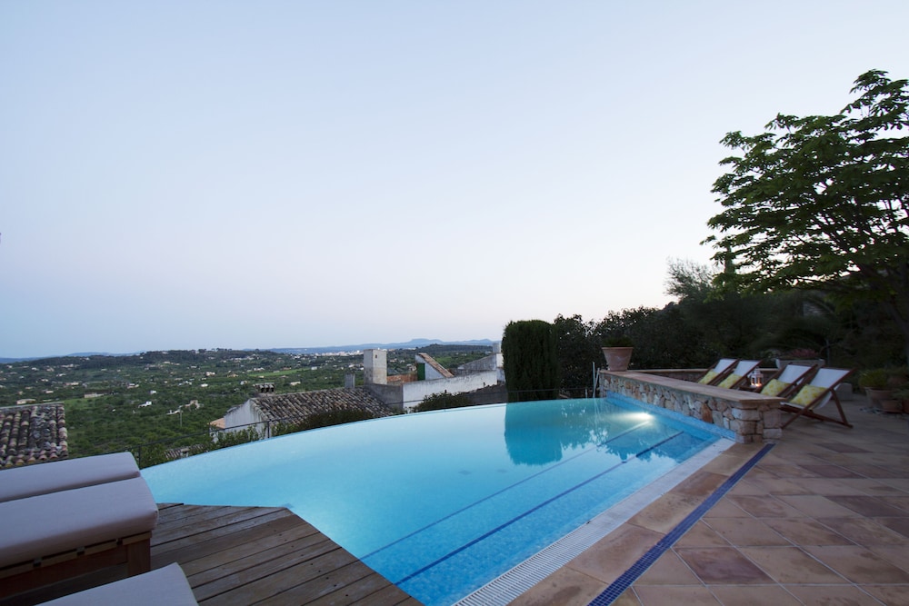 Can Cota Boutique Hotel 4/67