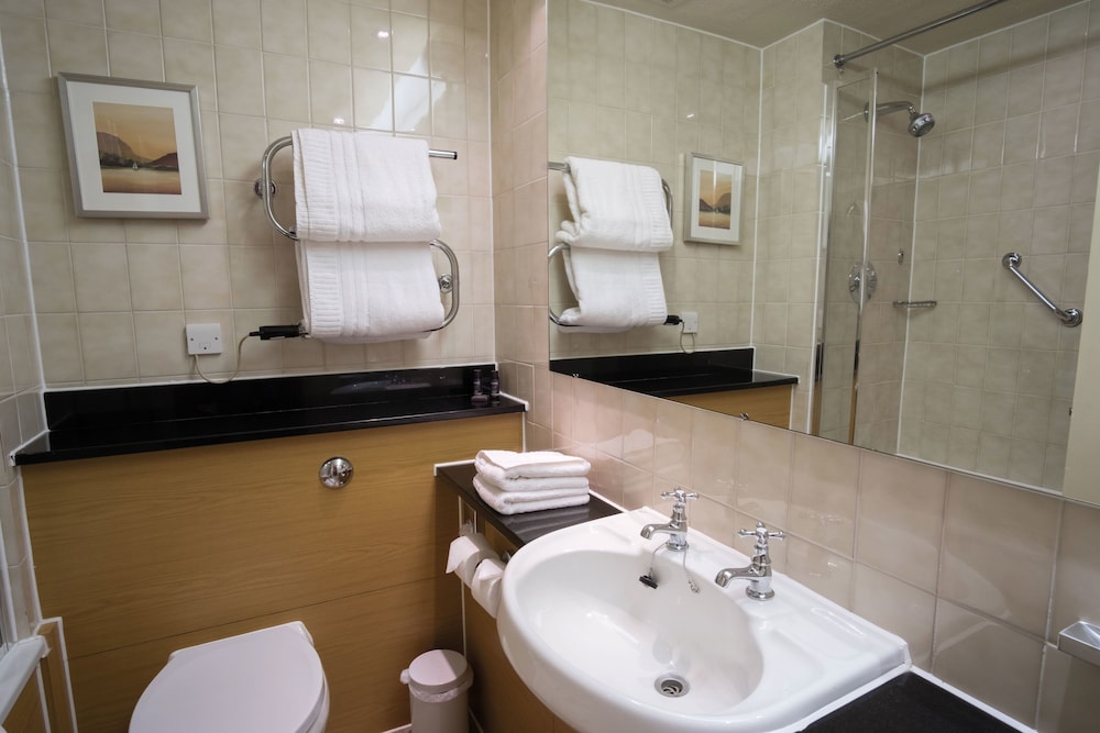North Lakes Hotel And Spa 21/77