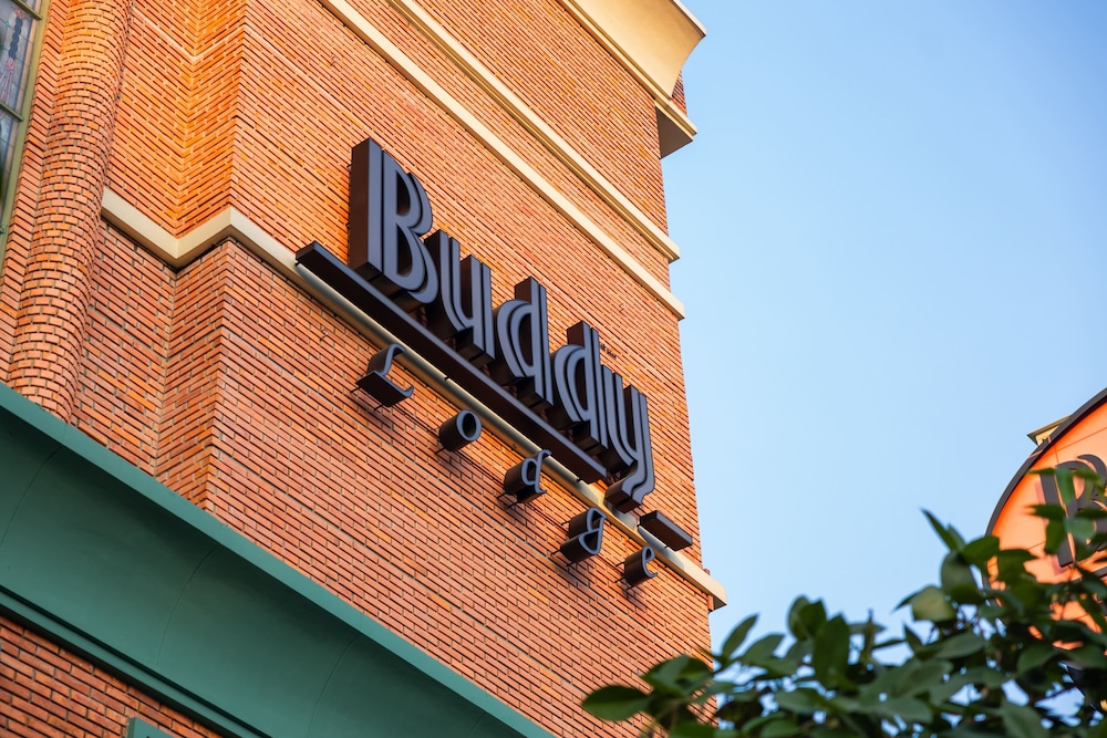 BUDDY LODGE in BANGKOK