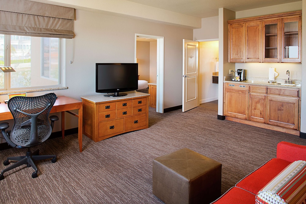 Hilton Garden Inn San Luis Obispo-Pismo Beach 41/50