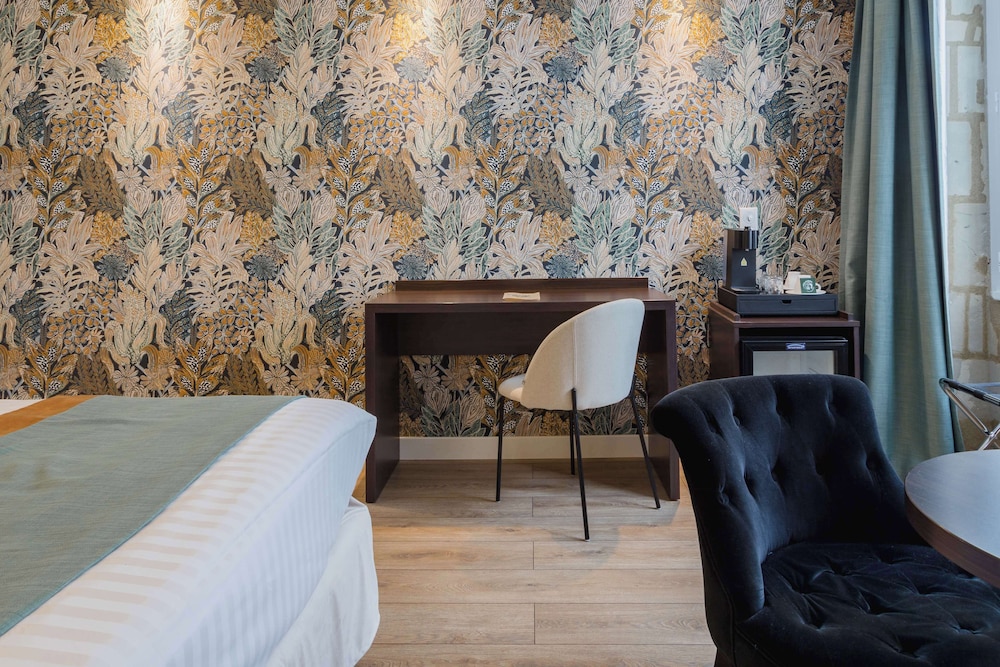 غرفة سوبيريور بسرير كوين، Best Western Hotel De France 5/8