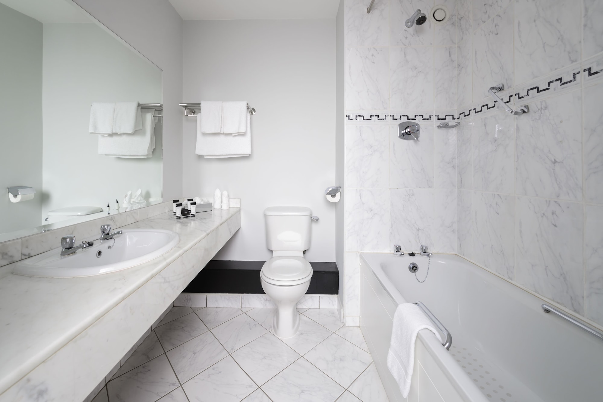 Double room King De Luxe، Dromhall Hotel 3/3