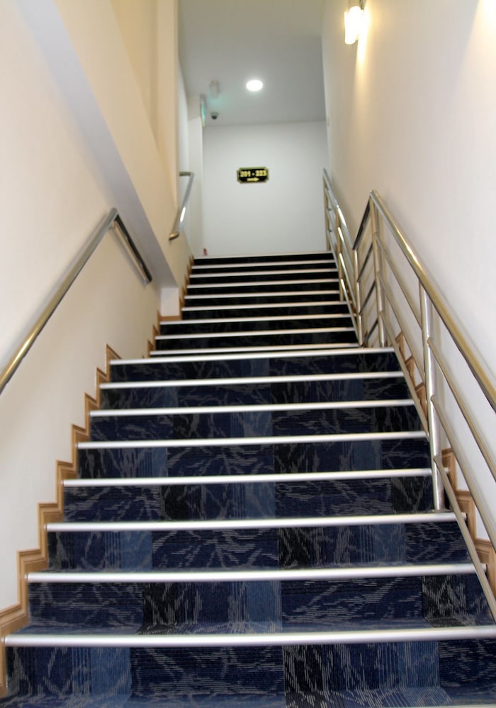 Al-Afiah Hotel 38/63