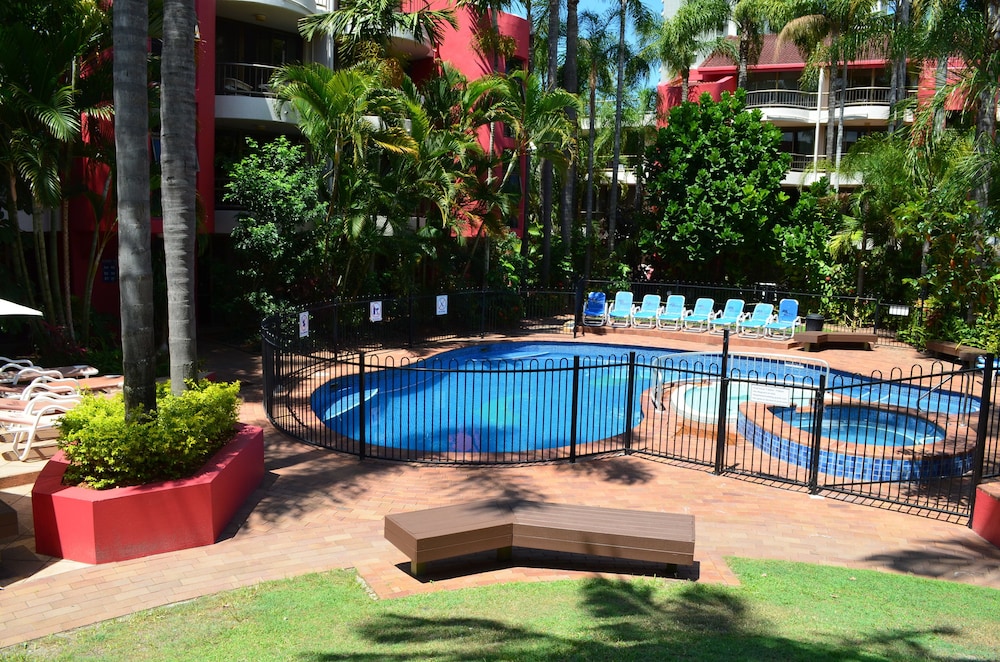 Enderley Gardens Resort 49/55
