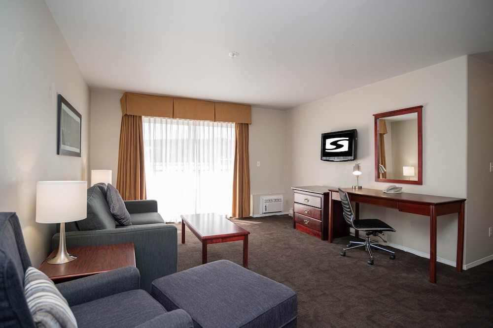 Sandman Hotel & Suites Williams Lake 26/40