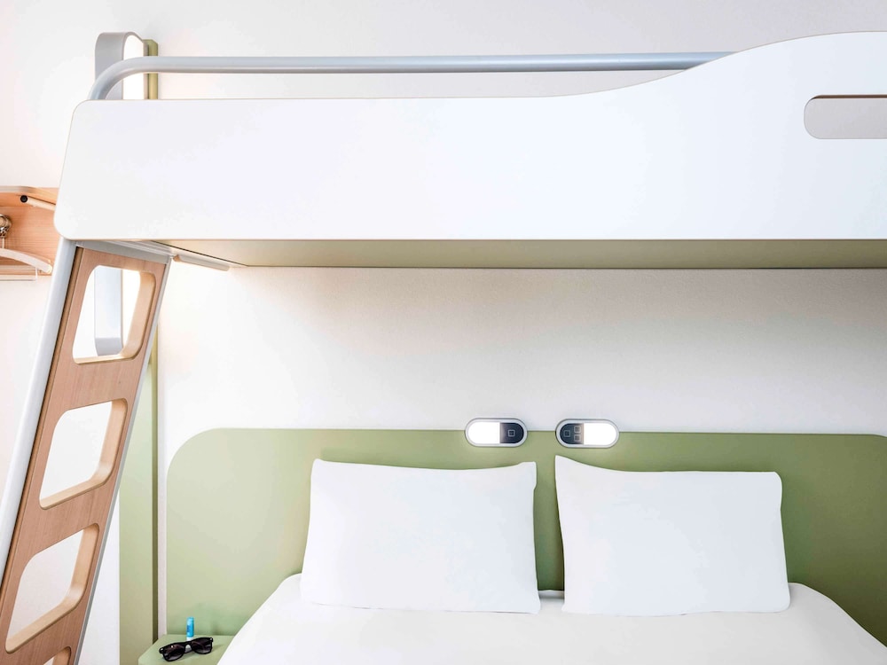 Ibis Budget Lyon Saint Genis Laval 29/62