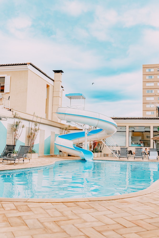 Hotel Minas Gerais 66/71
