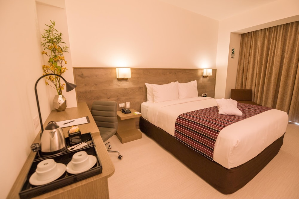 Best Western Plus Urban Larco Hotel 12/29