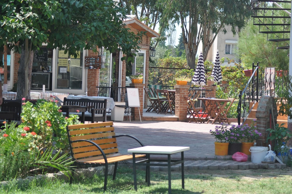 Mursel Pansiyon Garden Hotel 24/35