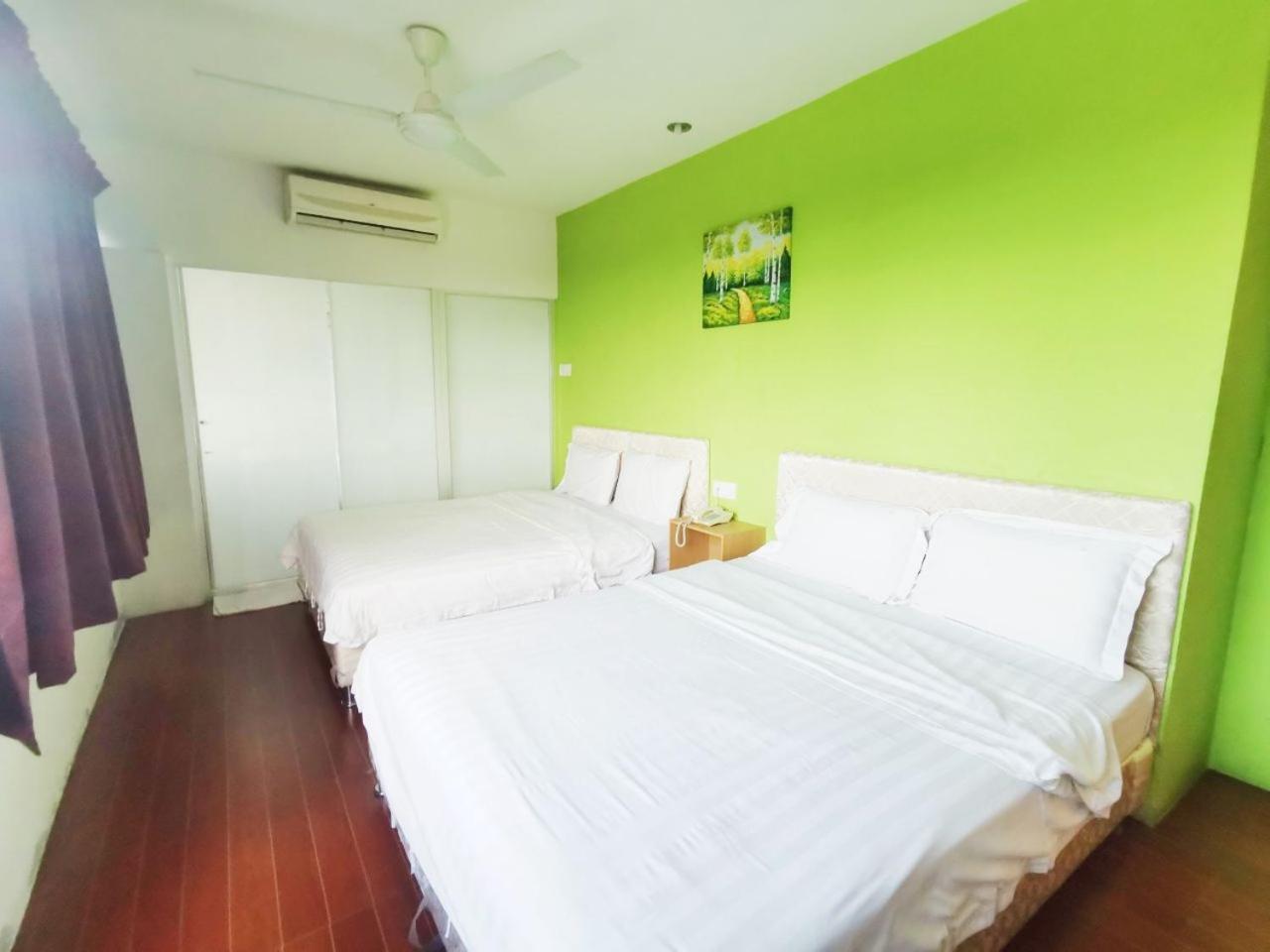 HomeStay Kuching 11/28