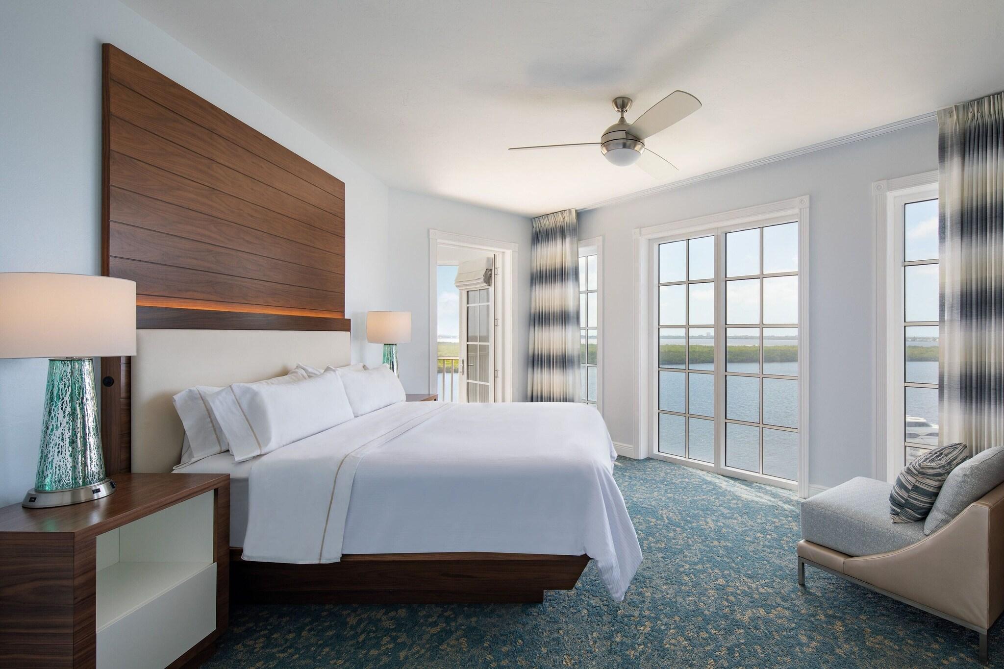 جناح بسرير كينج بغرفتي نوم، Westin Cape Coral Resort Formely the Resort At Marina Village 2/10