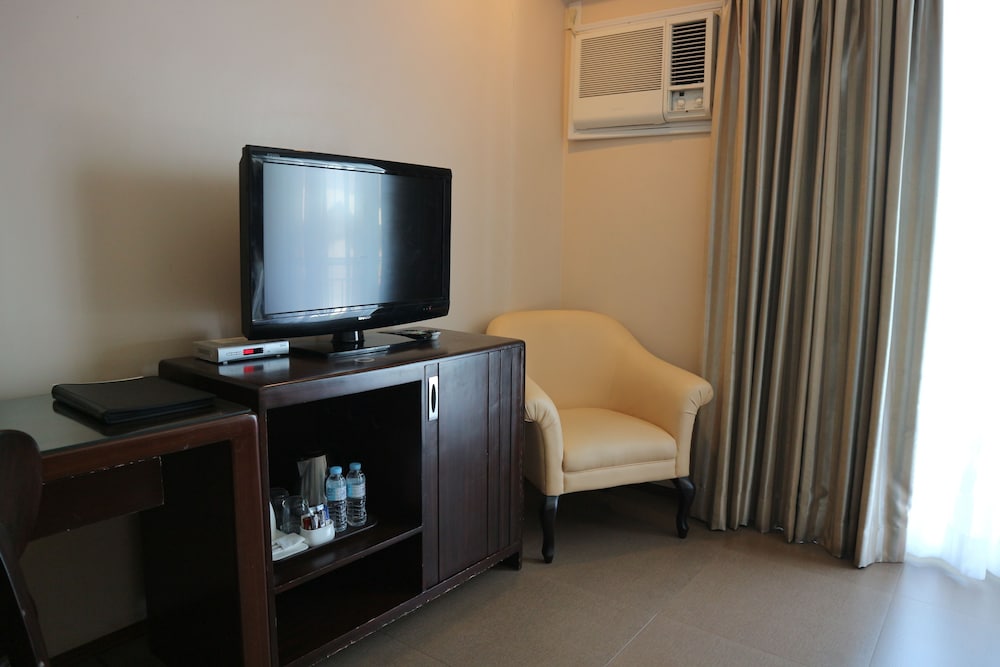 N Hotel 48/55