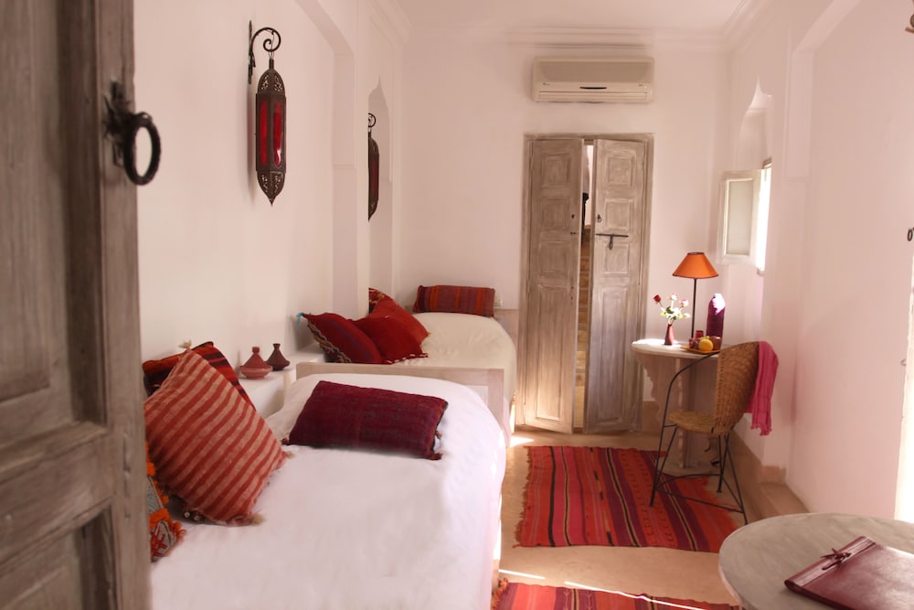 Riad O2 9/50