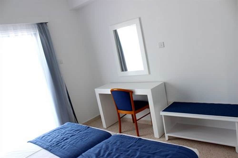 Flokkas Hotel Apartments 27/50