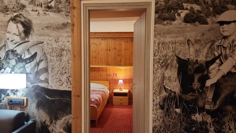 Hotel Lac Bleu 30/48
