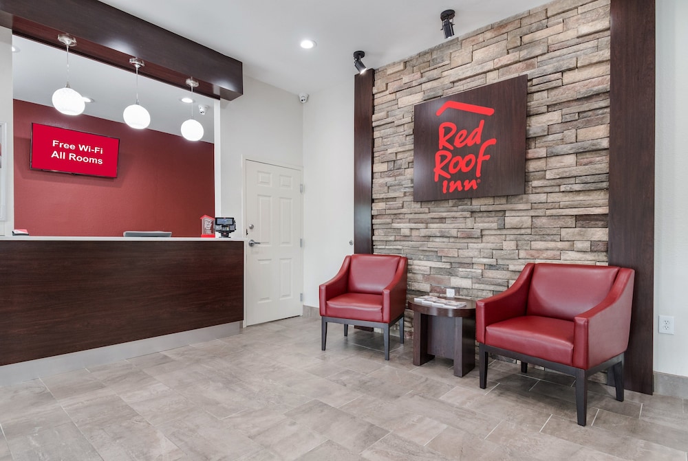 Red Roof Inn Houston Spring North 14/31