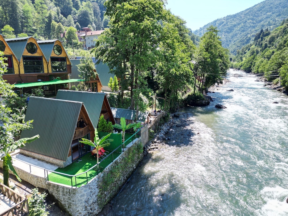 Tabiat Bungalows 47/50