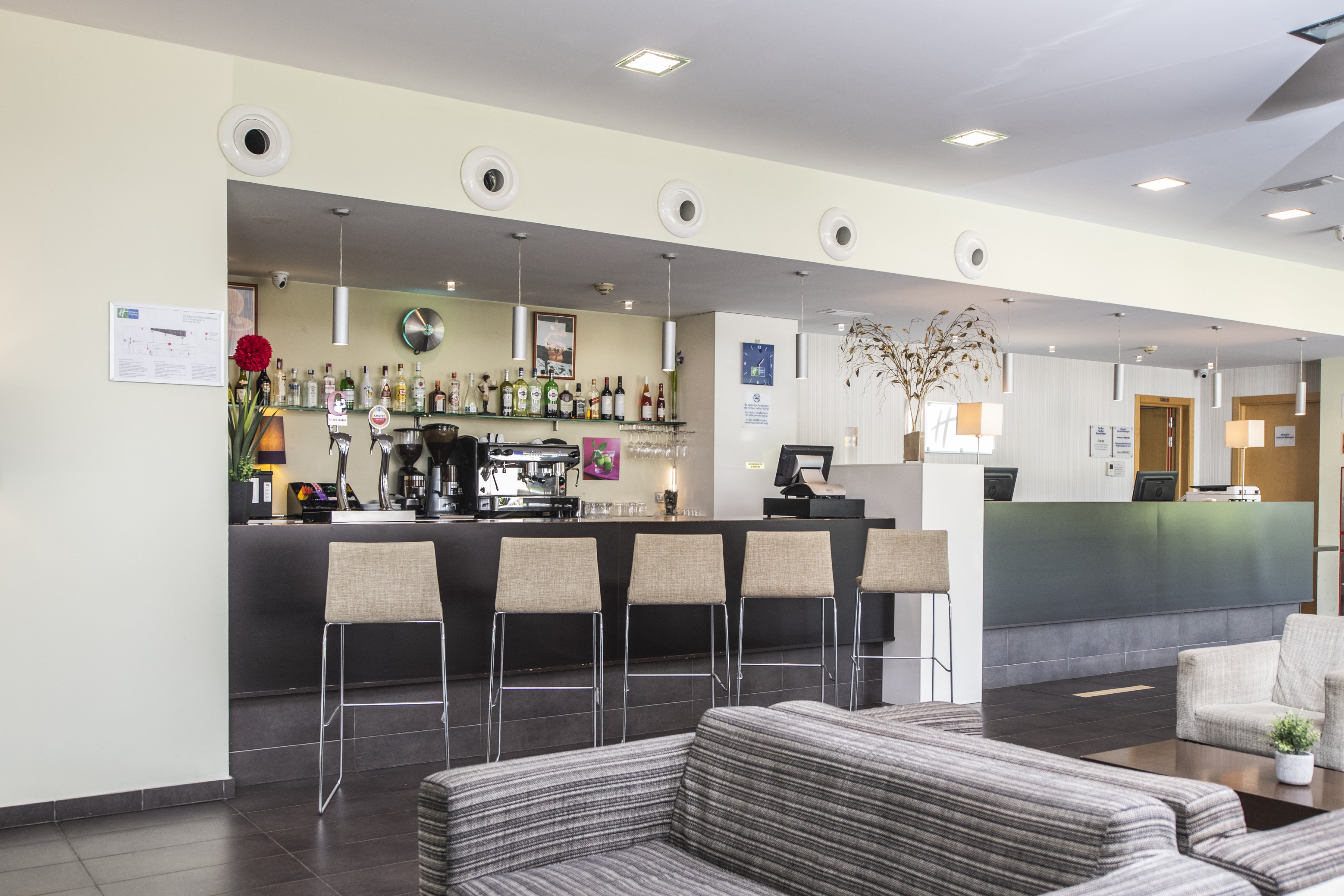 Holiday Inn Express Sant Cugat 37/60