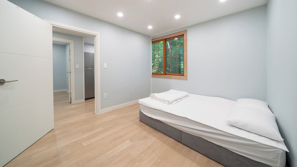 3 Bedrooms, Vip, Basic, 3 Queen Beds
