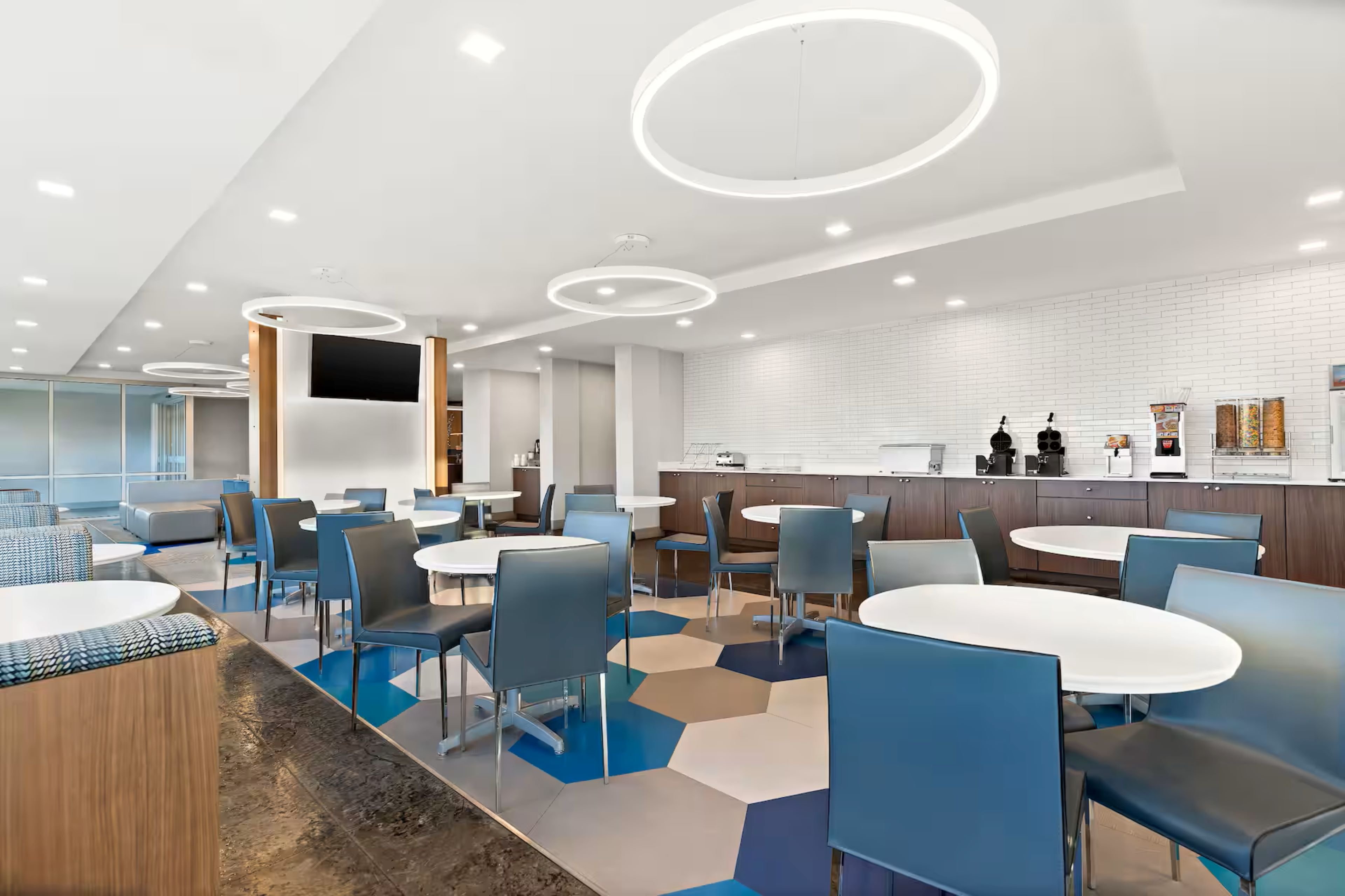 Microtel Inn & Suites By Wyndham George 33/42