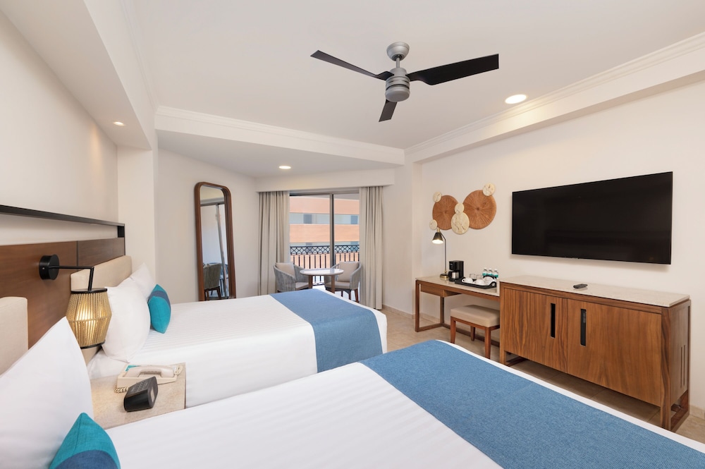 ROOM, LAGOON VIEW