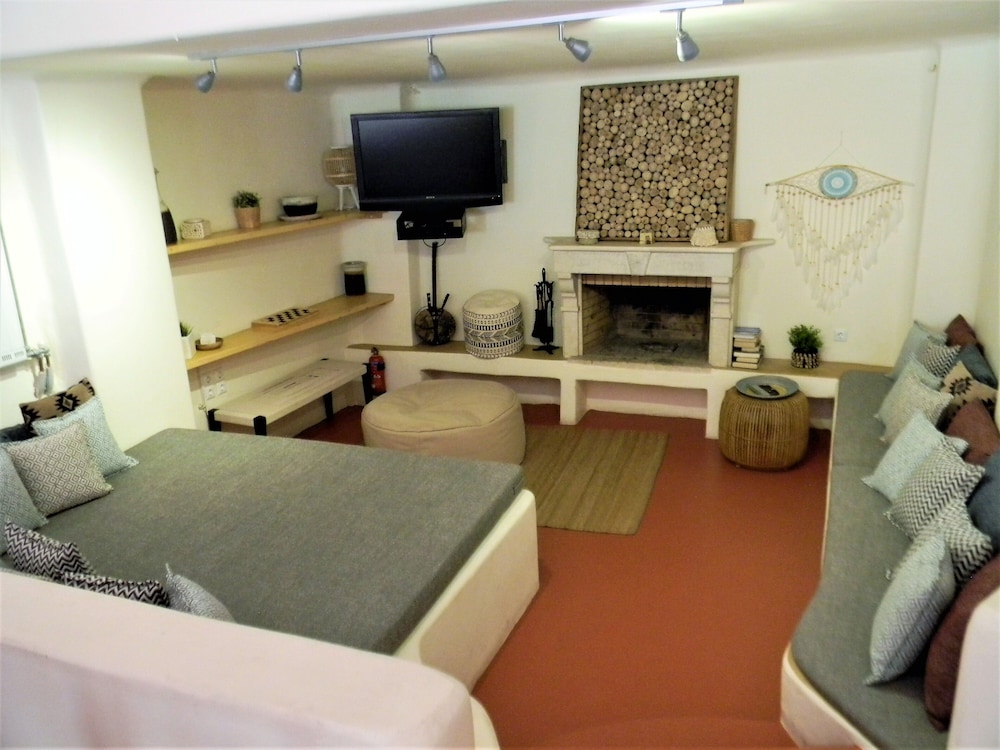 Villa Kisiris 20/40