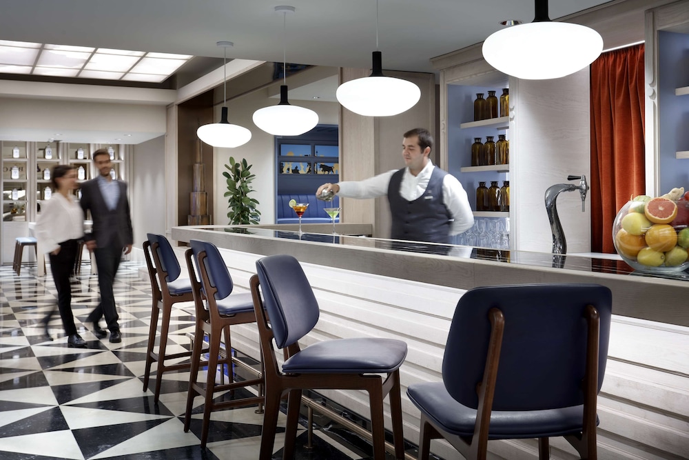 Hyatt Regency Hesperia Madrid 50/65