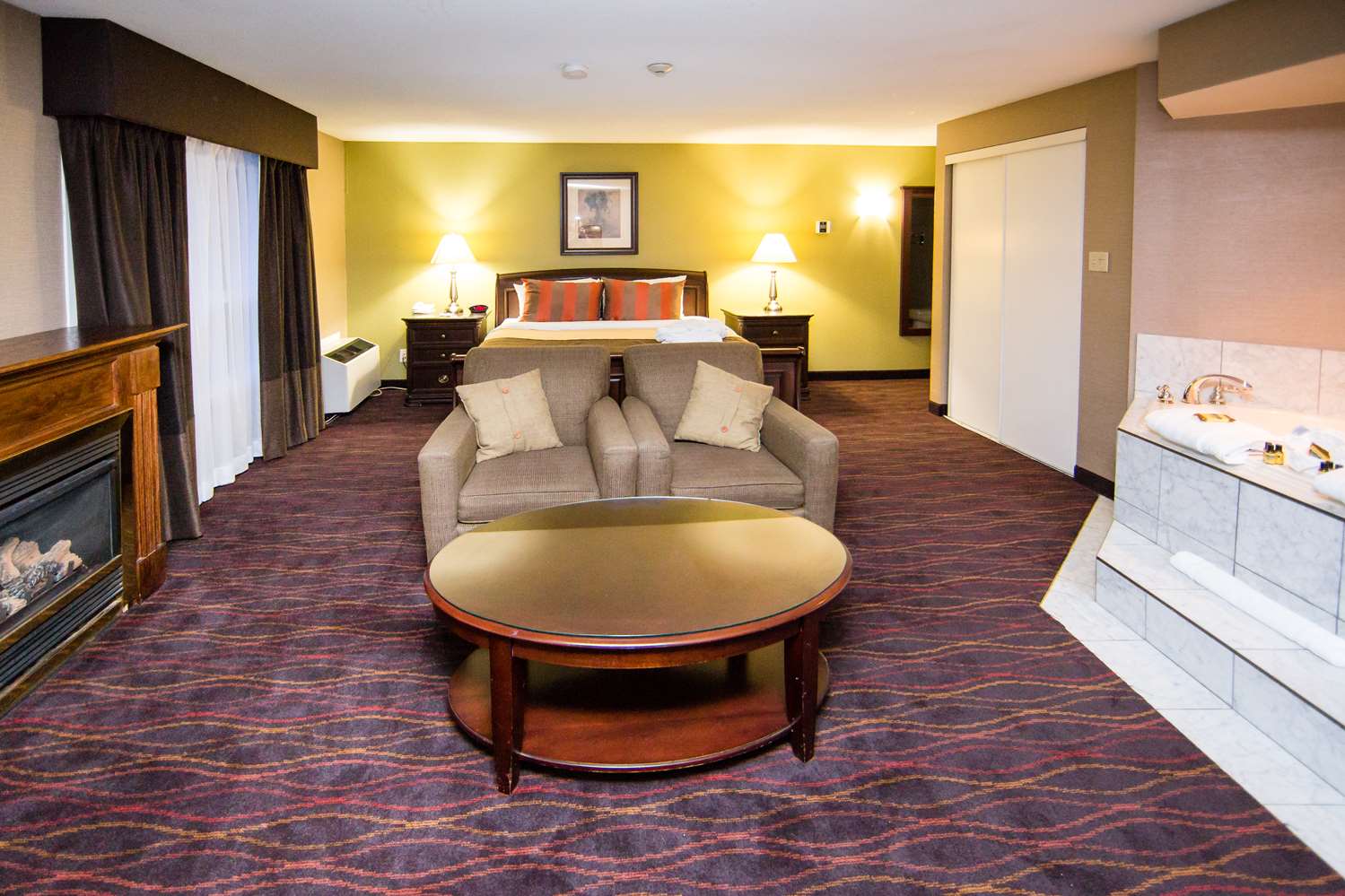 Ottawa Kanata Hotel and Conference Centre 5/24