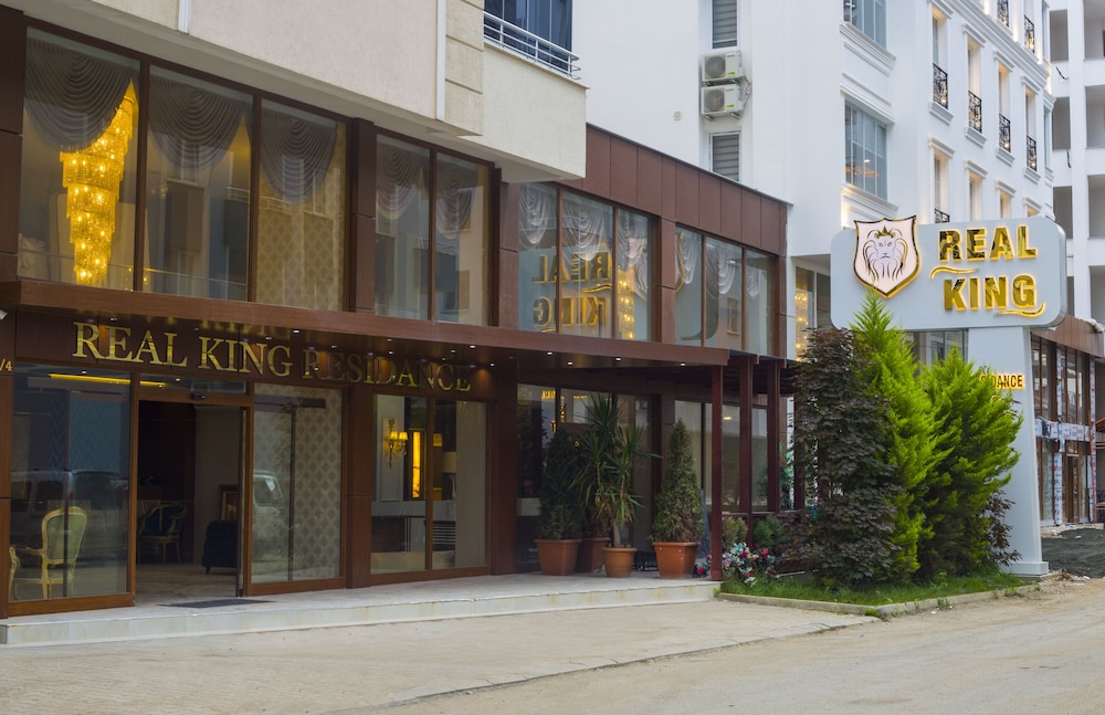 Real King Suit Otel 2/50