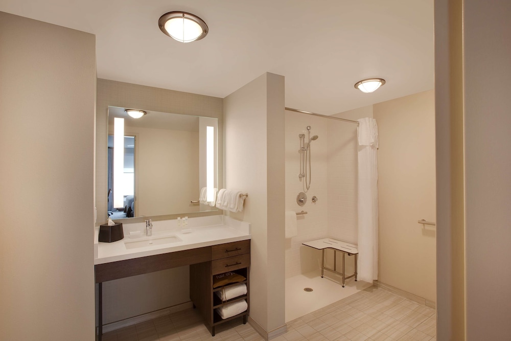 Homewood Suites By Hilton Louisville Downtown Ky 10/39