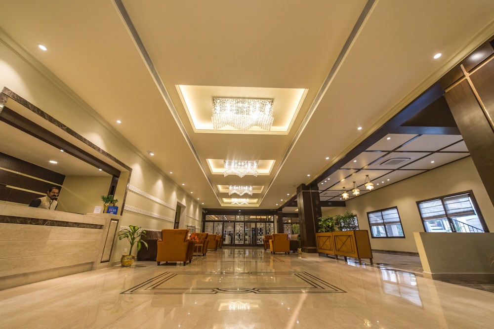 Diamond Hotel 10/57