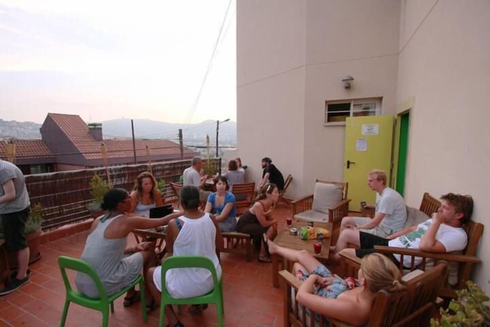 Mellow Youth Hostel 78/100