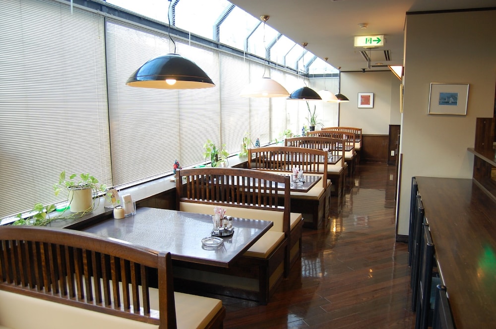 HOTEL ROUTE-INN Ueda Route 18 35/43