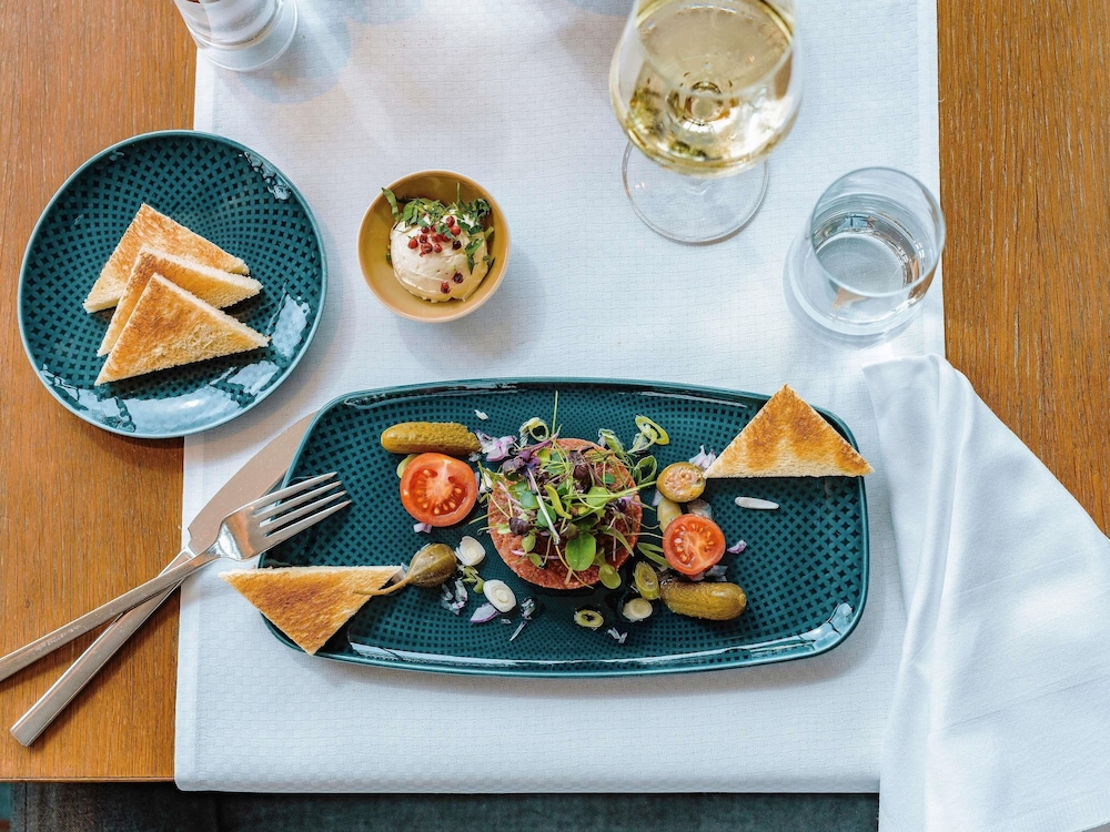 Movenpick Hotel Stuttgart Airport 40/50
