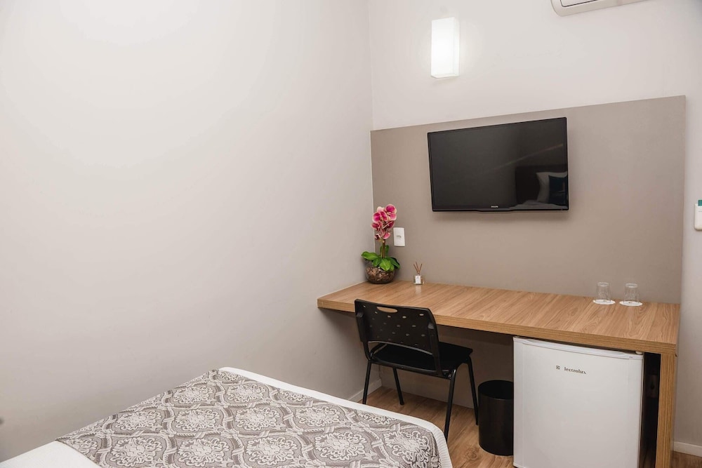 Impar Suites Expominas Hotel 44/49