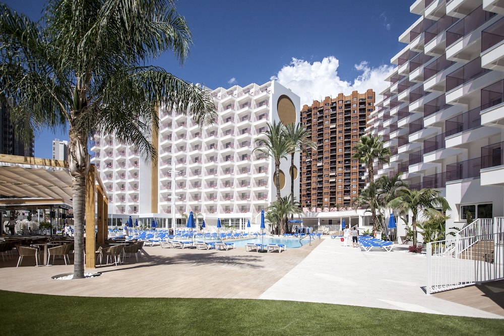 Ambassador Playa II 42/50