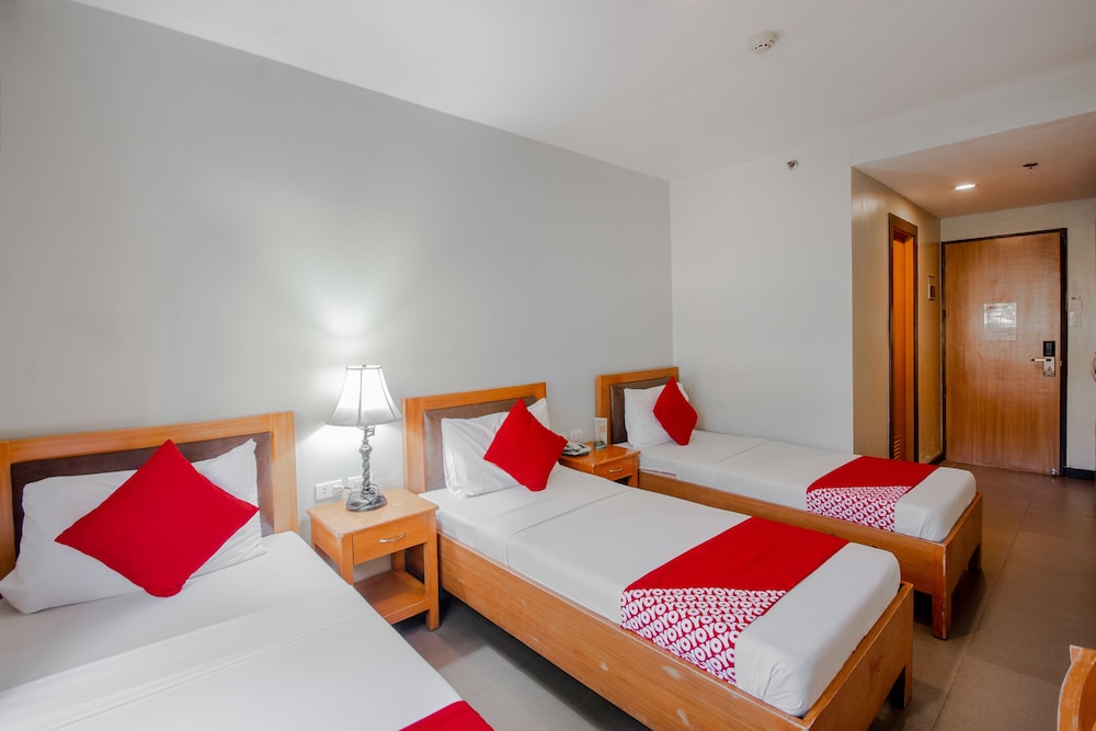 Fuente Oro Business Suites 19/68