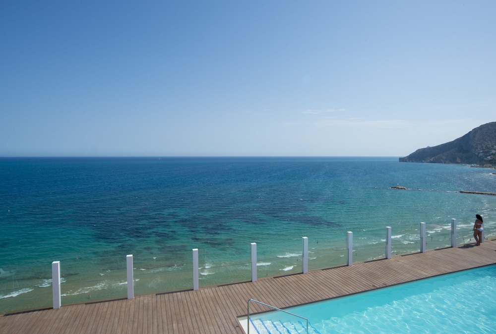 Bahia Calpe Hotel by Pierre and Vacances 44/69