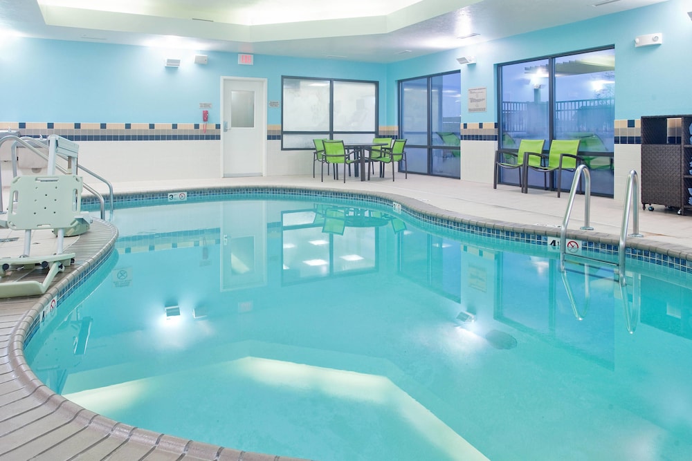 SpringHill Suites by Marriott Wichita East at Plazzio 3/31
