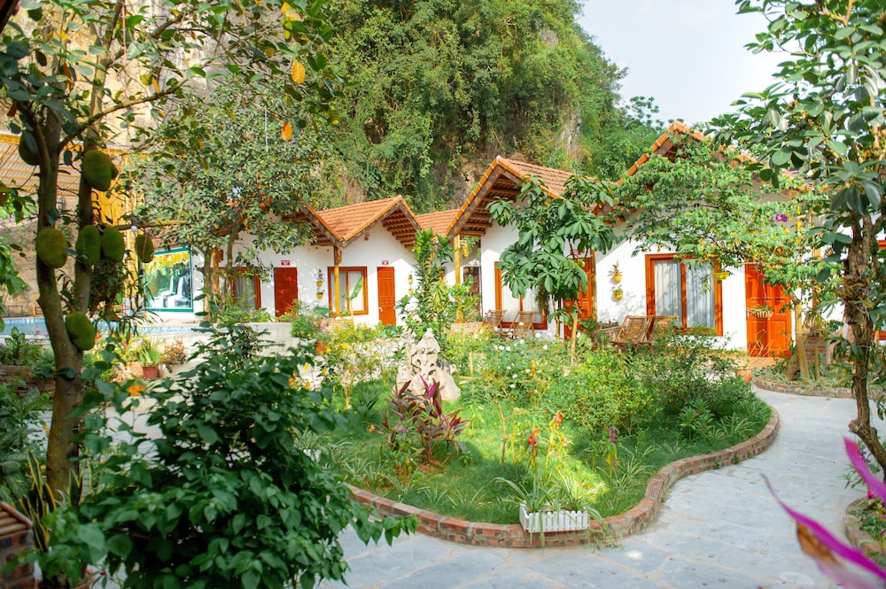 Tam Coc Serene Bungalow 9/28