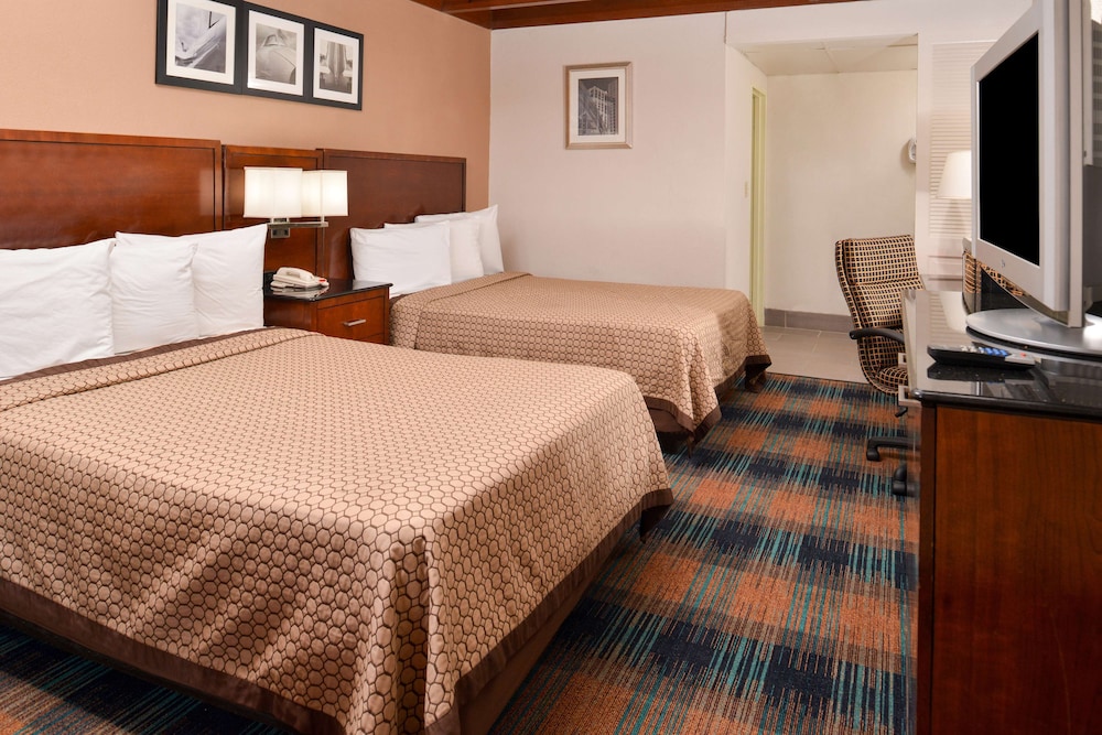 ROOM, 2 DOUBLE BEDS, ACCESSIBLE